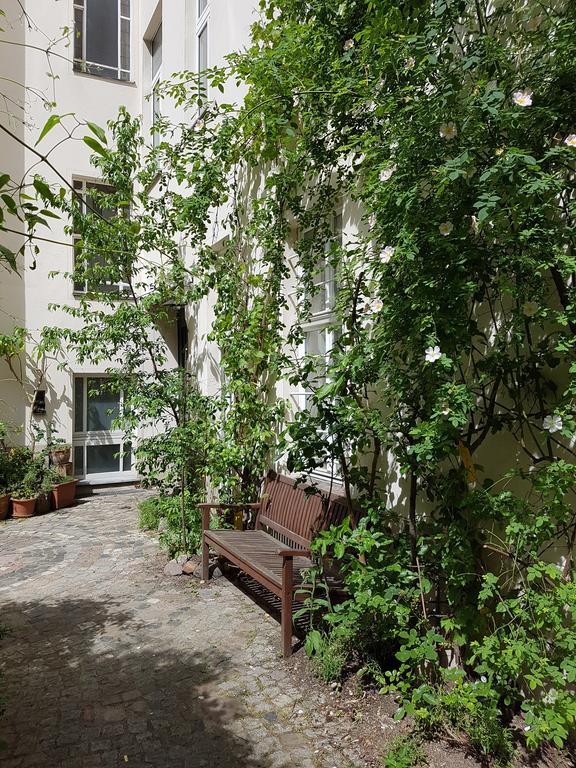Gastein By Rockchair Apartments L Superhost Status L 2 Bedrooms Boxspringbeds 1,5 Bathrooms - Cozy Family & Business Flair Welcomes You! Берлин Экстерьер фото