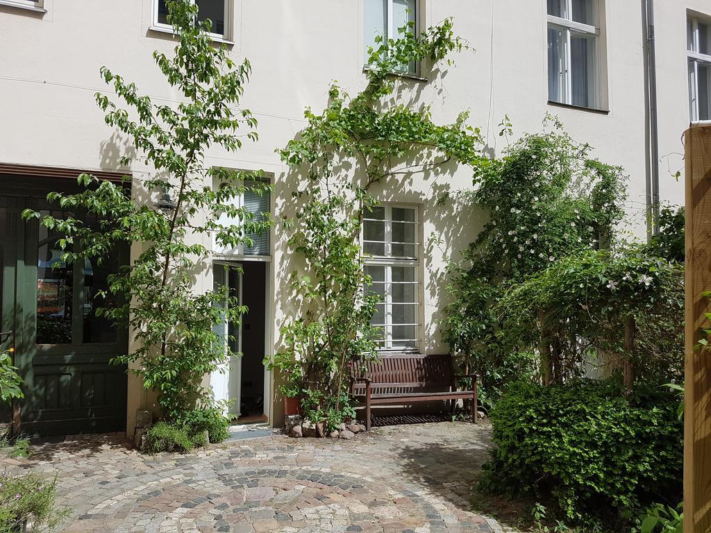 Gastein By Rockchair Apartments L Superhost Status L 2 Bedrooms Boxspringbeds 1,5 Bathrooms - Cozy Family & Business Flair Welcomes You! Берлин Экстерьер фото